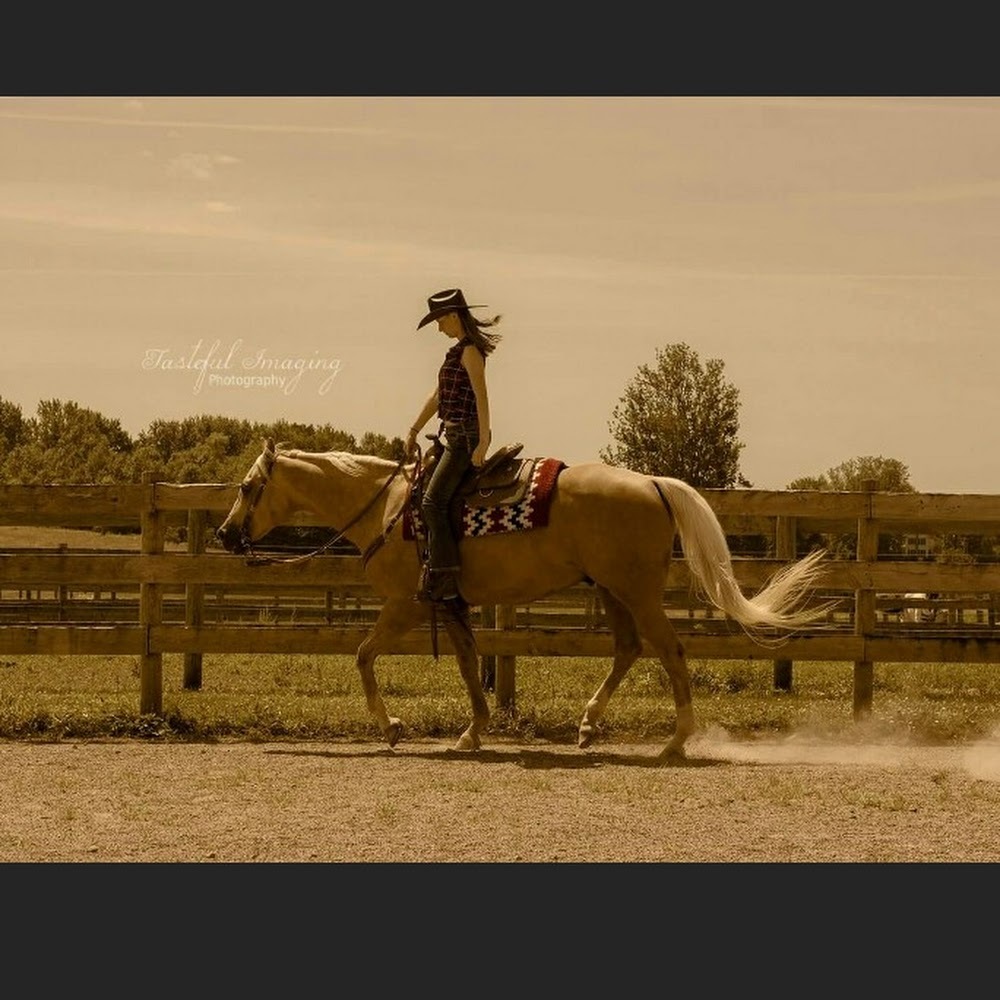 Meet your Posher, Mya